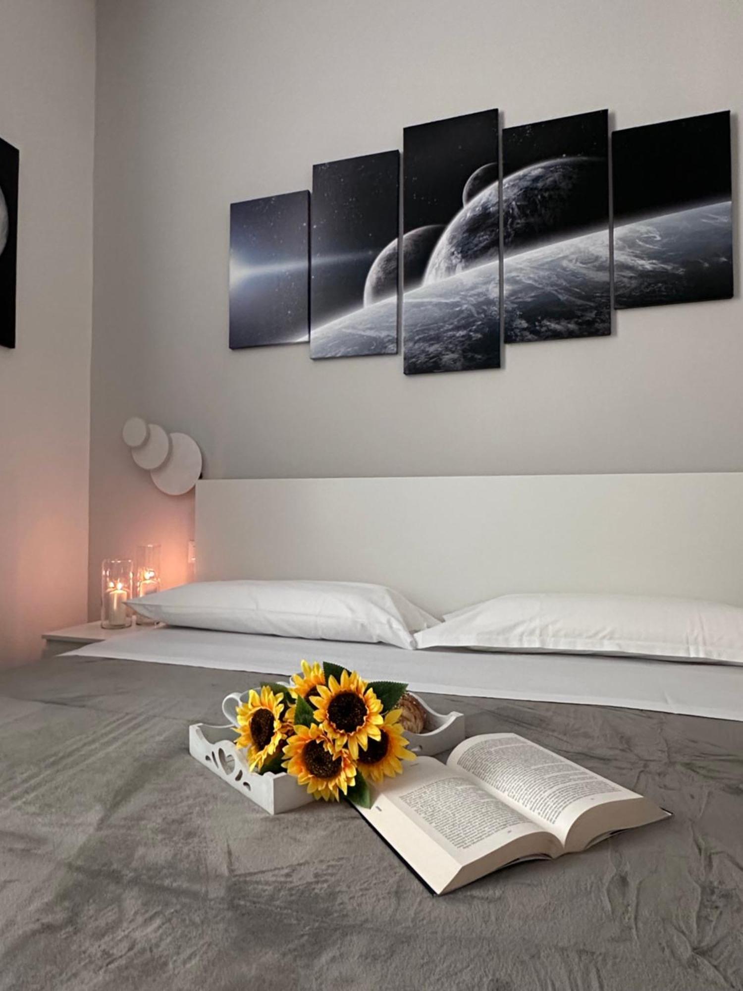 Roma Guesthouse Affittacamere Centro Citta' Softrooms-Metro' A 1 Metro Exteriör bild