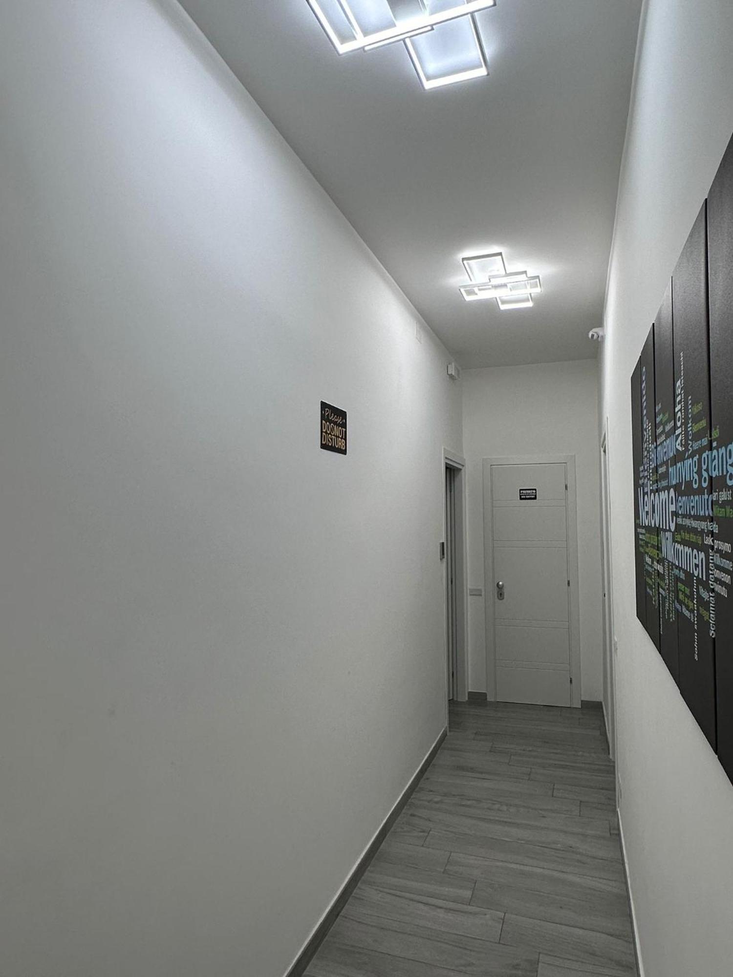 Roma Guesthouse Affittacamere Centro Citta' Softrooms-Metro' A 1 Metro Exteriör bild